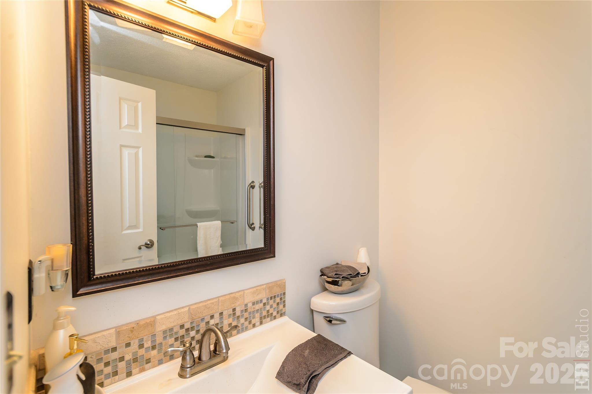 5164 Olde School Drive Hickory NC 28602
