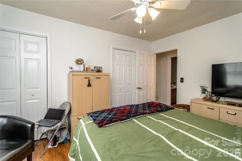 5164 Olde School Drive Hickory NC 28602