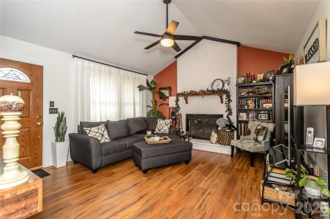 5164 Olde School Drive Hickory NC 28602