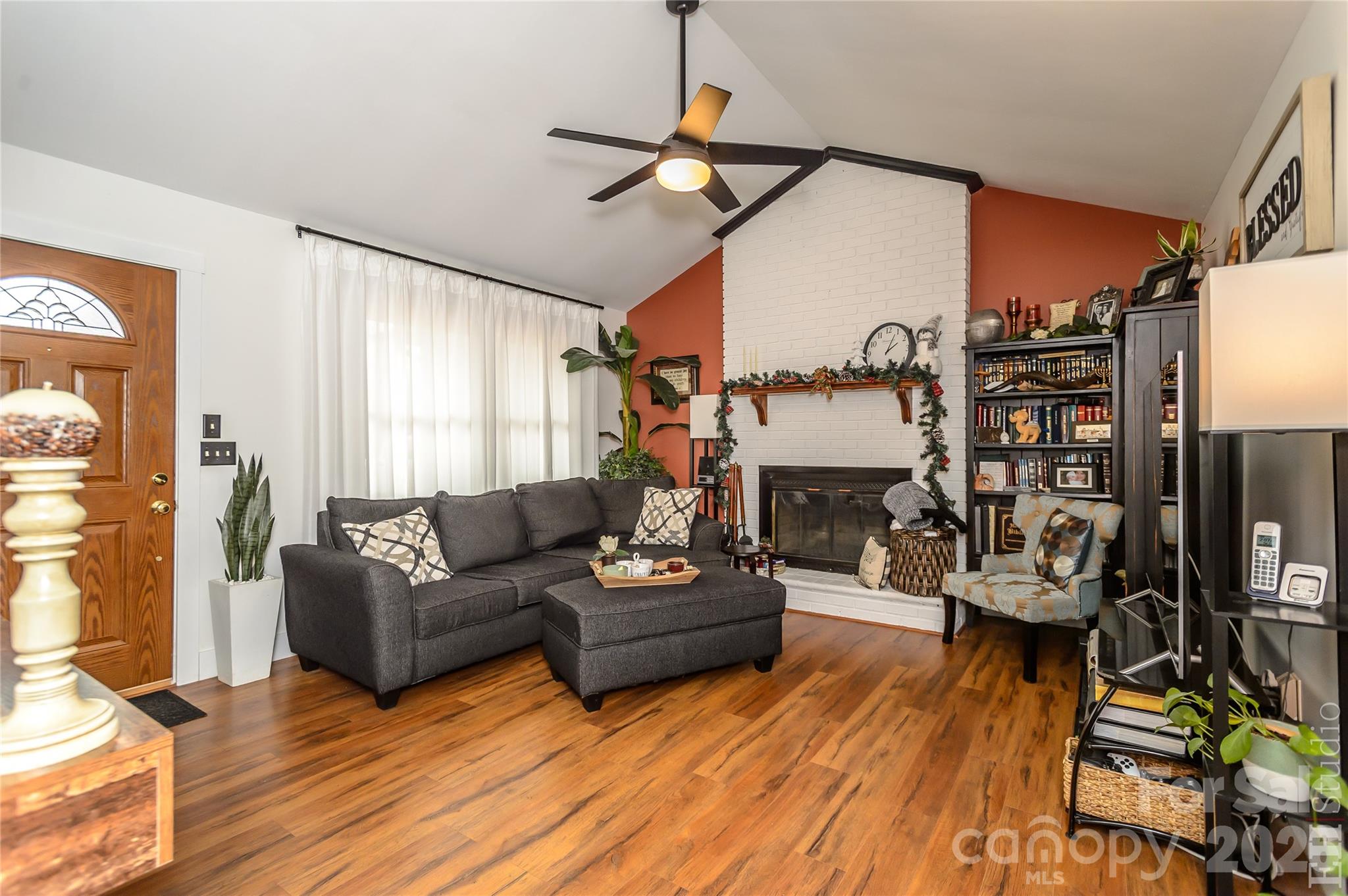 5164 Olde School Drive Hickory NC 28602