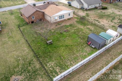 5164 Olde School Drive Hickory NC 28602
