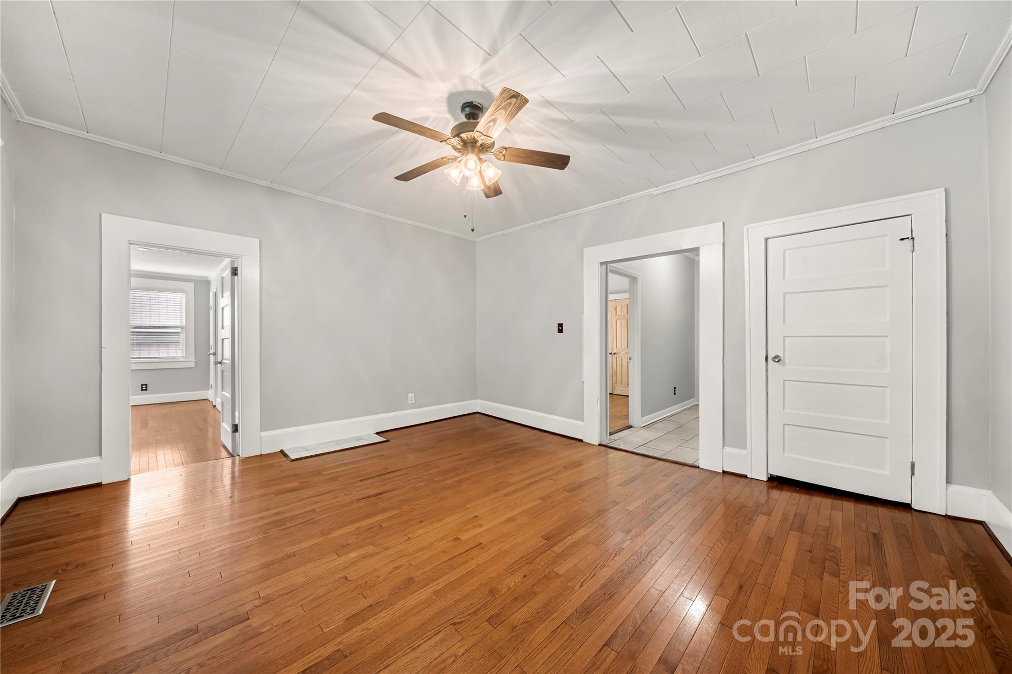 215 W D Street Newton NC 28658
