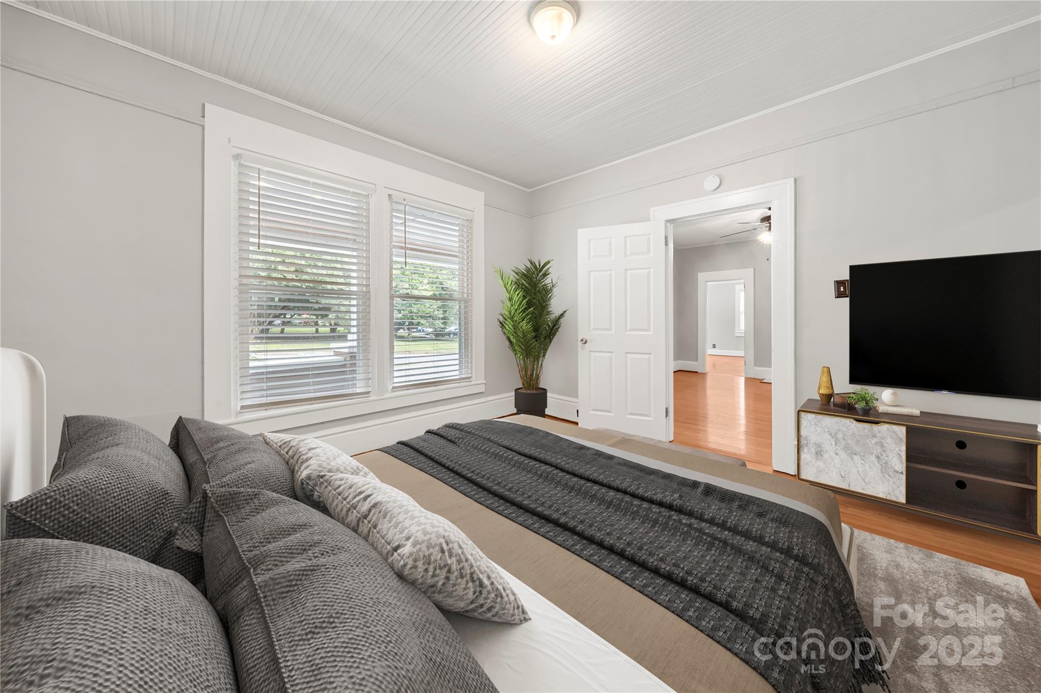 215 W D Street Newton NC 28658