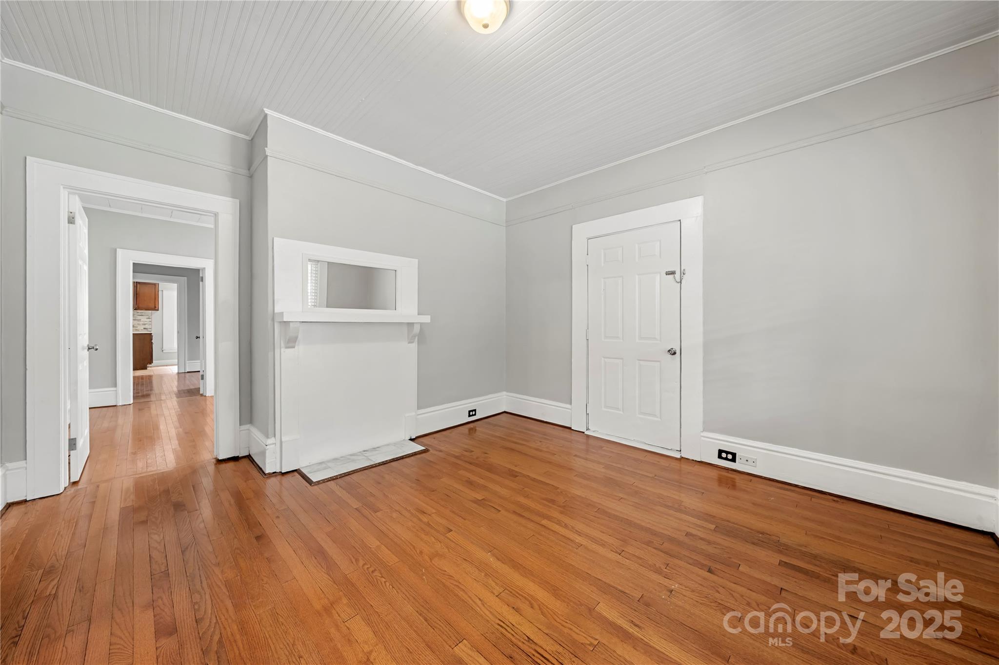 215 W D Street Newton NC 28658