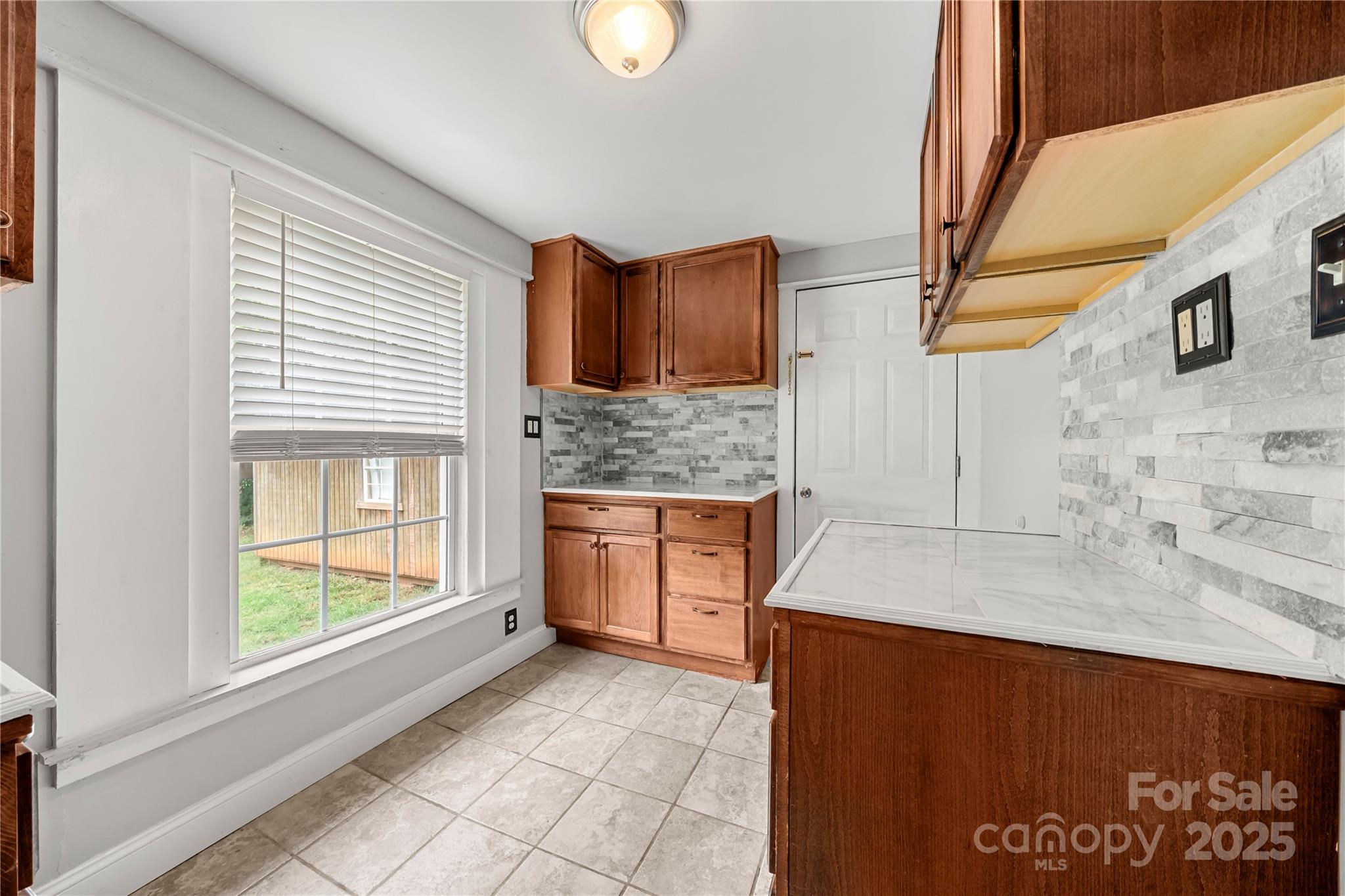 215 W D Street Newton NC 28658