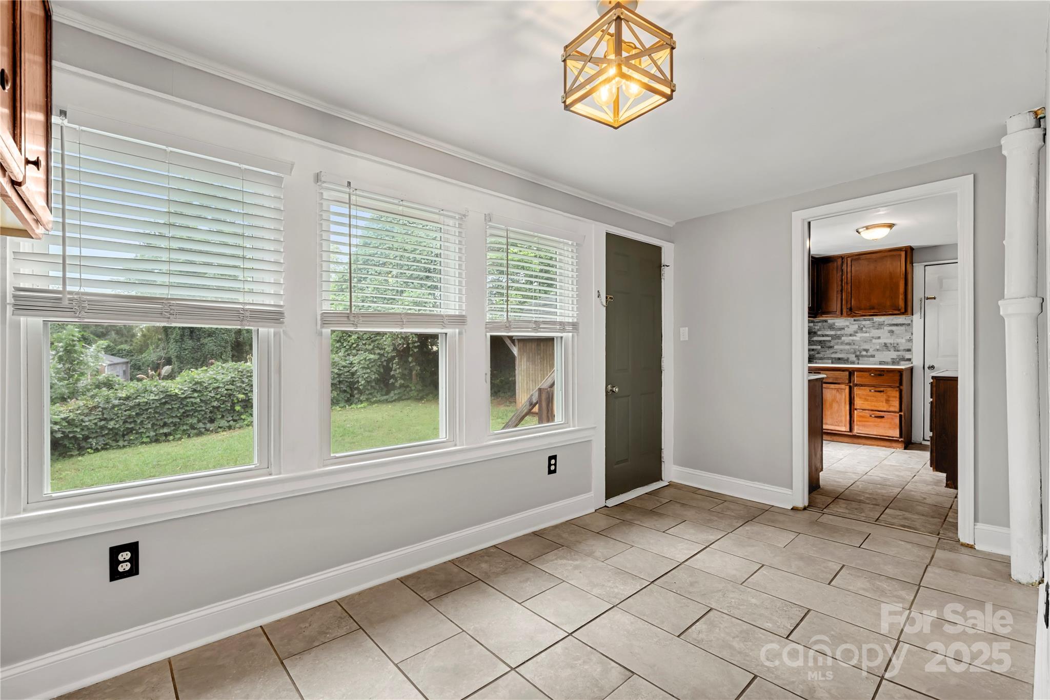215 W D Street Newton NC 28658