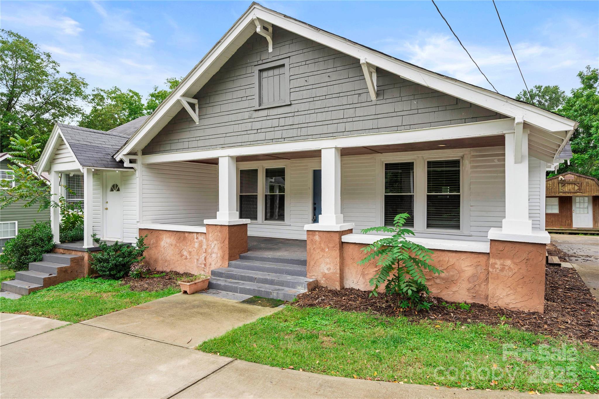 215 W D Street Newton NC 28658