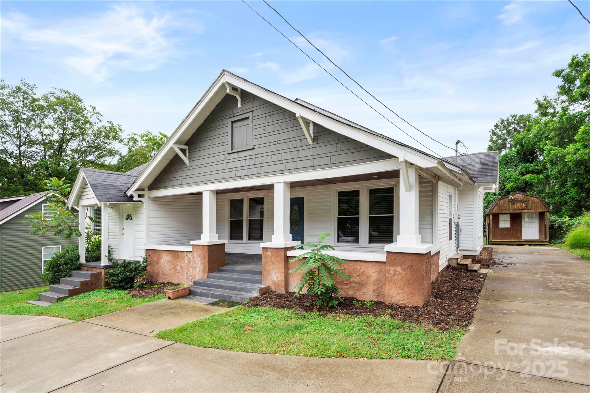 215 W D Street Newton NC 28658