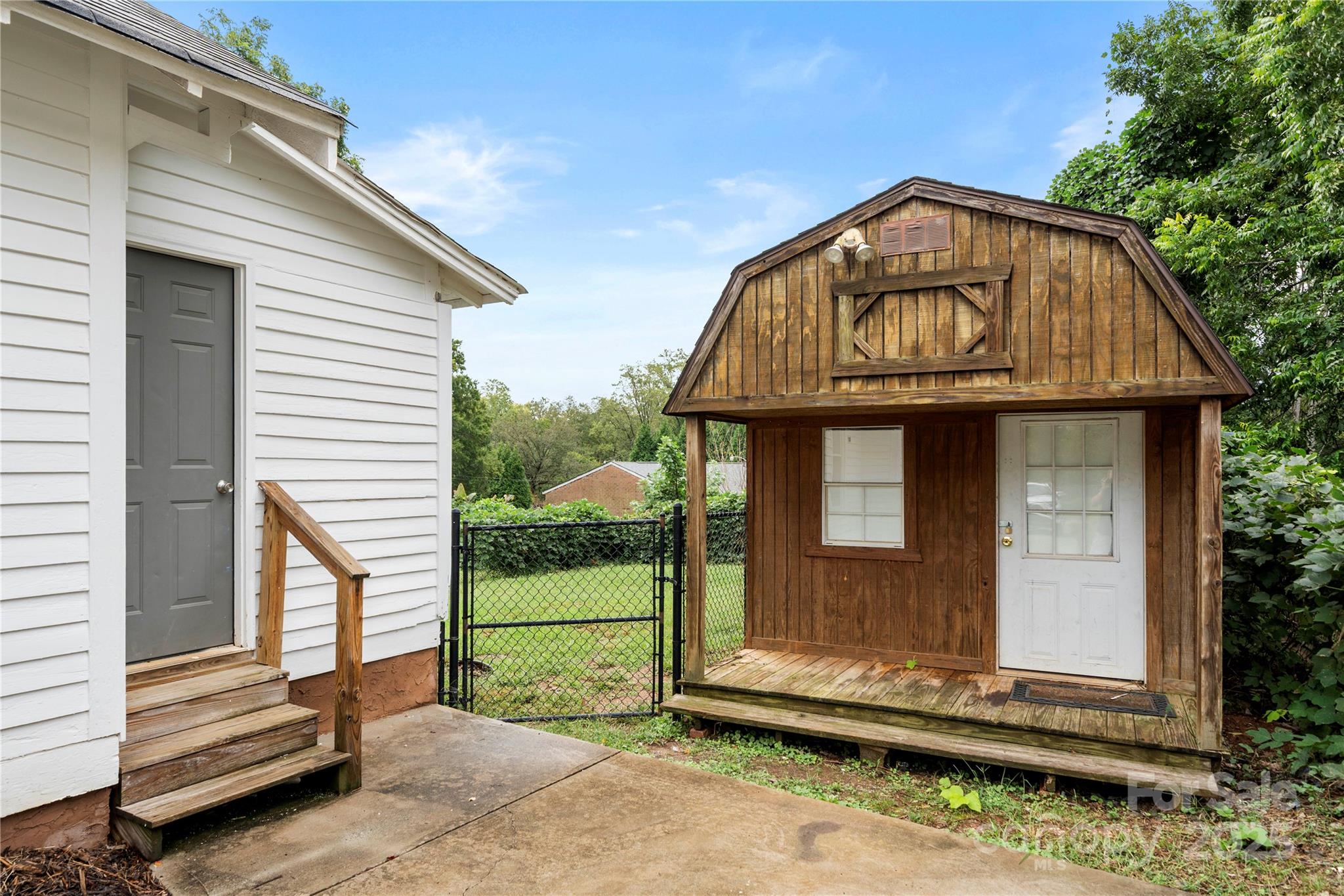 215 W D Street Newton NC 28658