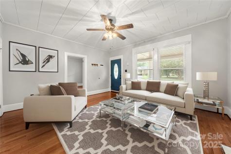 215 W D Street Newton NC 28658