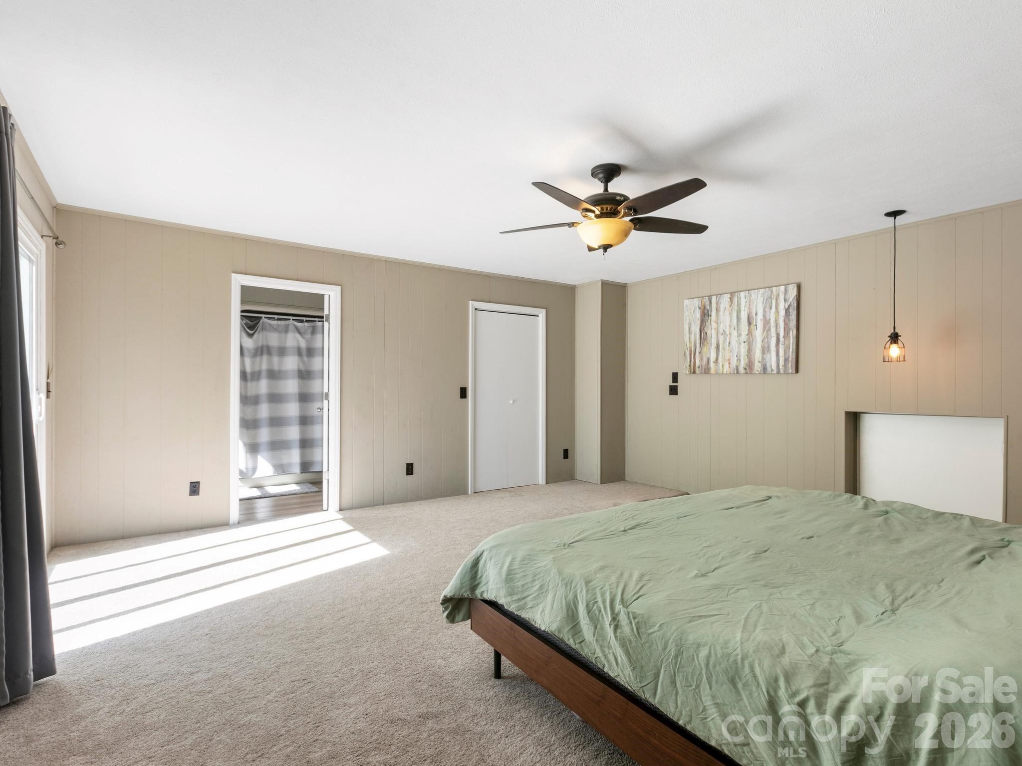 97 Columbia Circle Hendersonville NC 28792