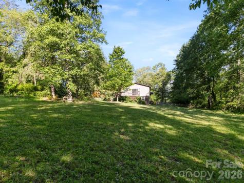 97 Columbia Circle Hendersonville NC 28792