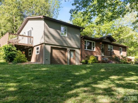 97 Columbia Circle Hendersonville NC 28792
