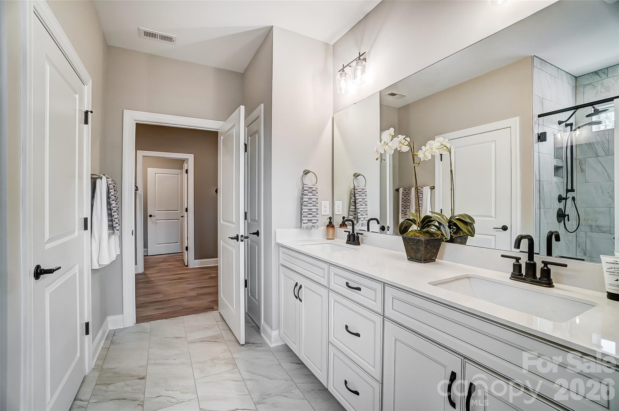 124 S Dunlavin Way Mooresville NC 28115
