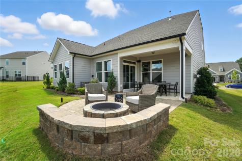 124 S Dunlavin Way Mooresville NC 28115