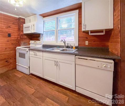 813 Severt Circle NE Lenoir NC 28645