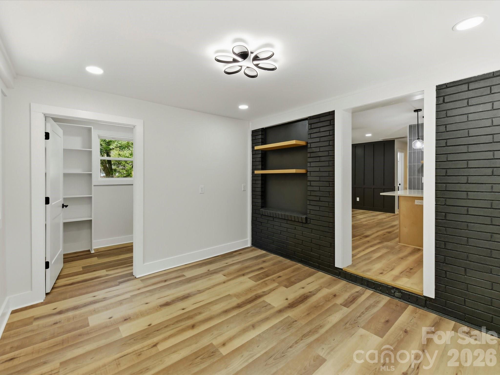 3132 Sudbury Road Charlotte NC 28205