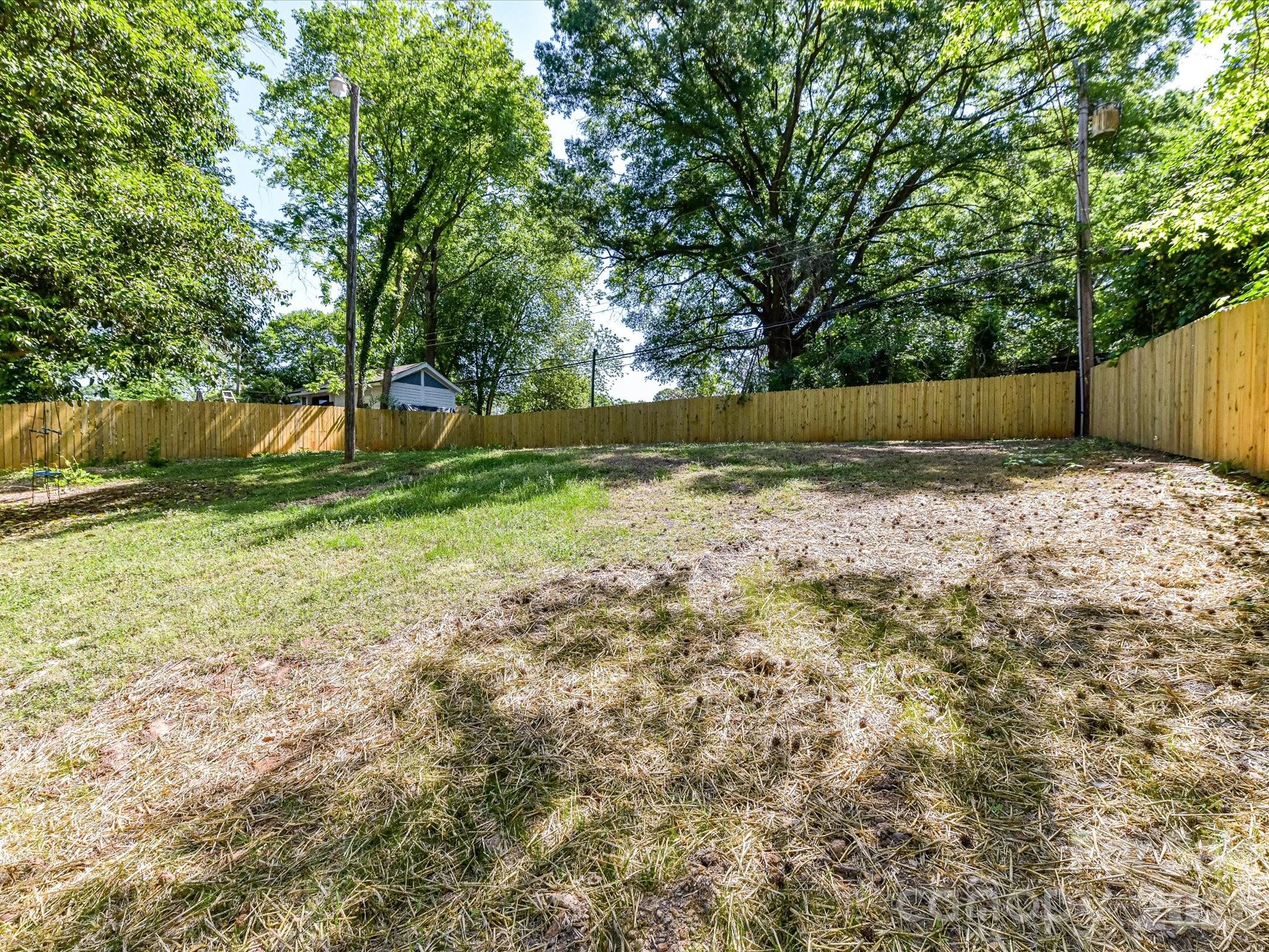 3132 Sudbury Road Charlotte NC 28205