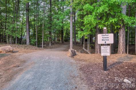 132 Shimmerlake Lane Belmont NC 28012