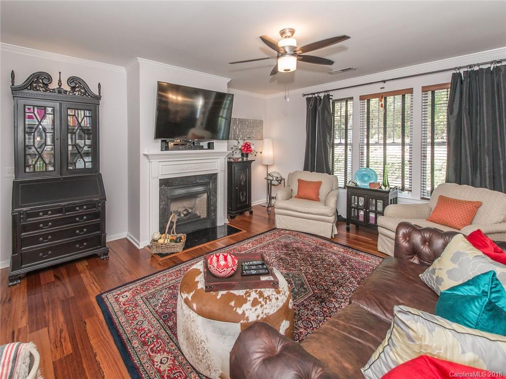 8547 Brookings Drive Charlotte NC 28269