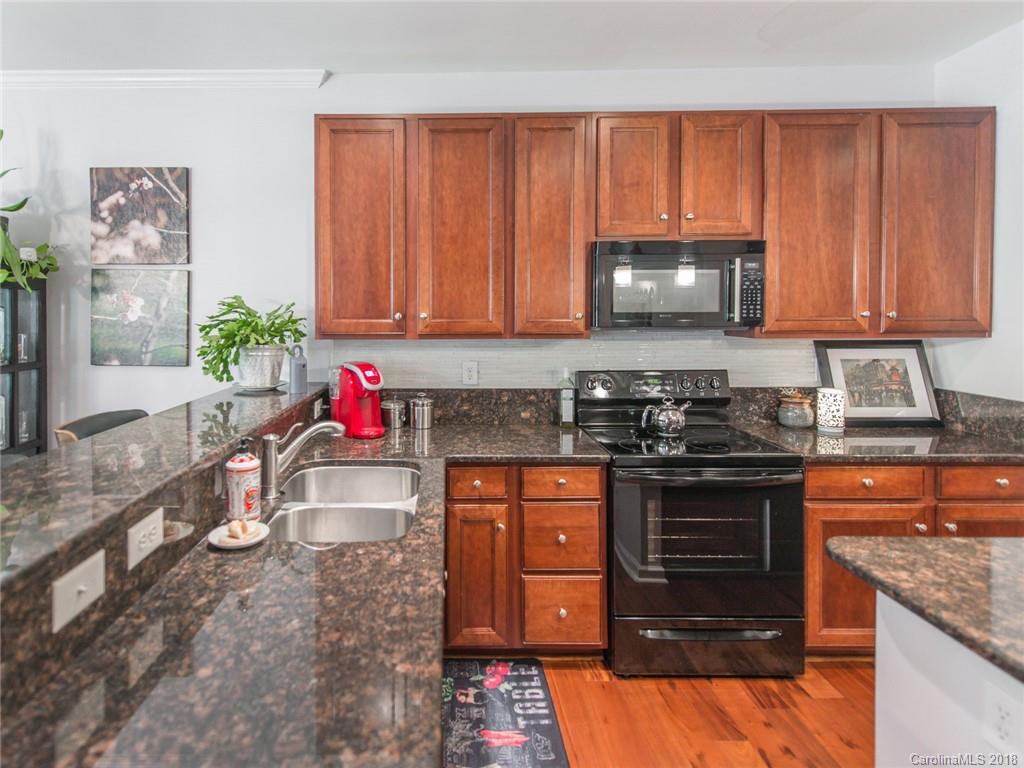 8547 Brookings Drive Charlotte NC 28269