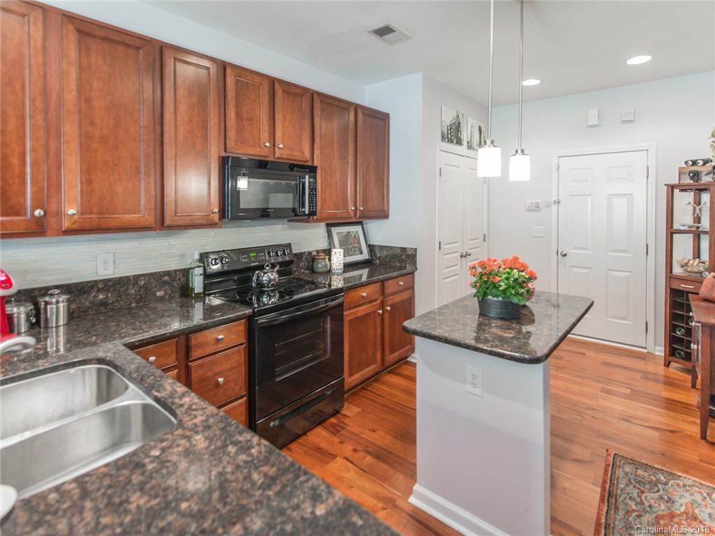 8547 Brookings Drive Charlotte NC 28269
