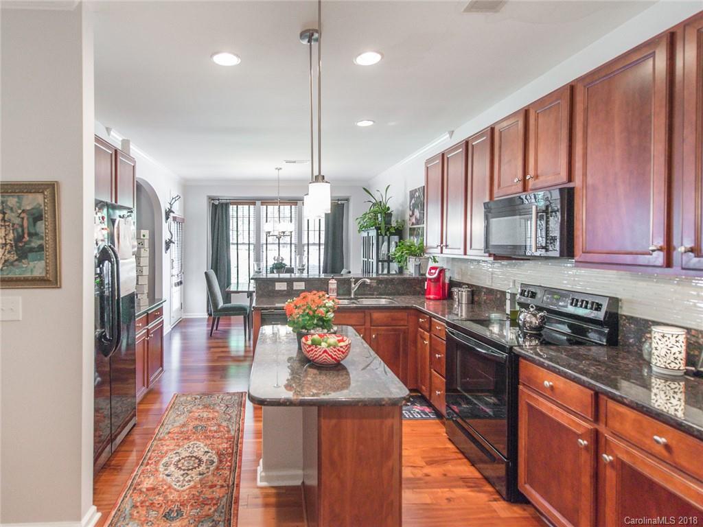 8547 Brookings Drive Charlotte NC 28269