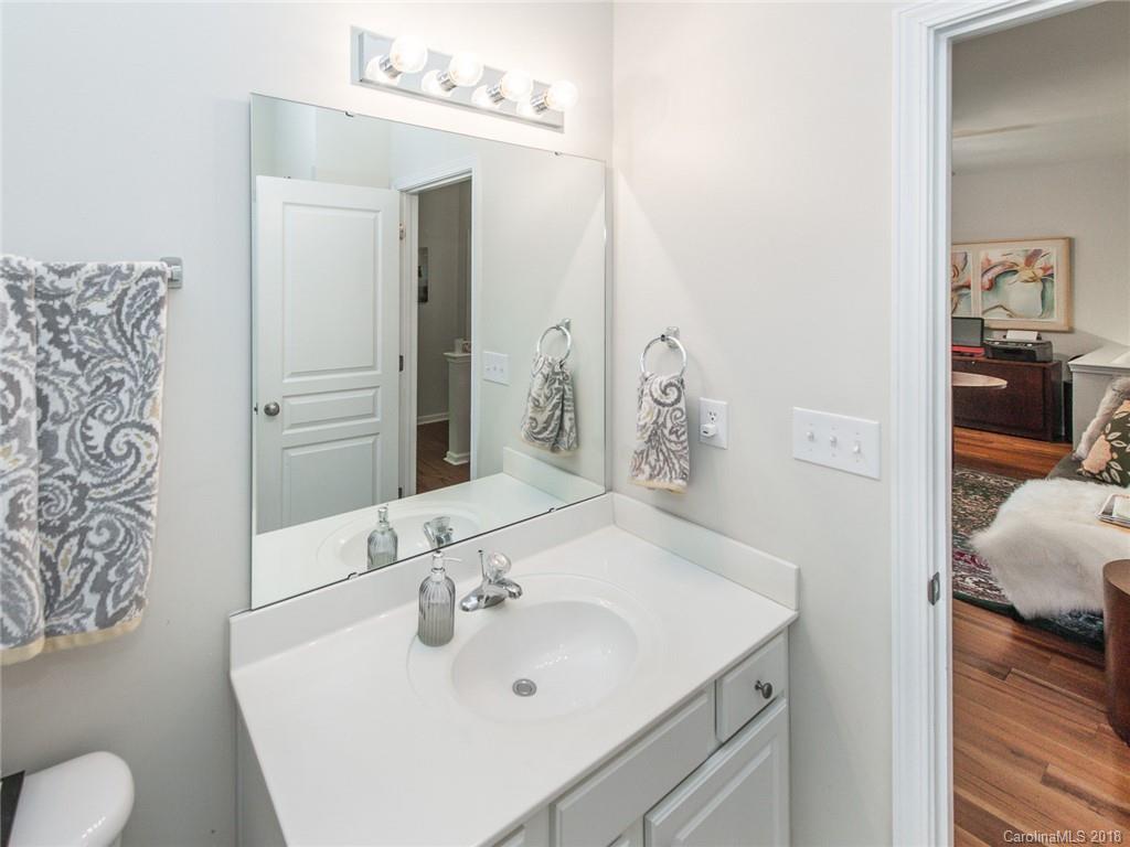 8547 Brookings Drive Charlotte NC 28269