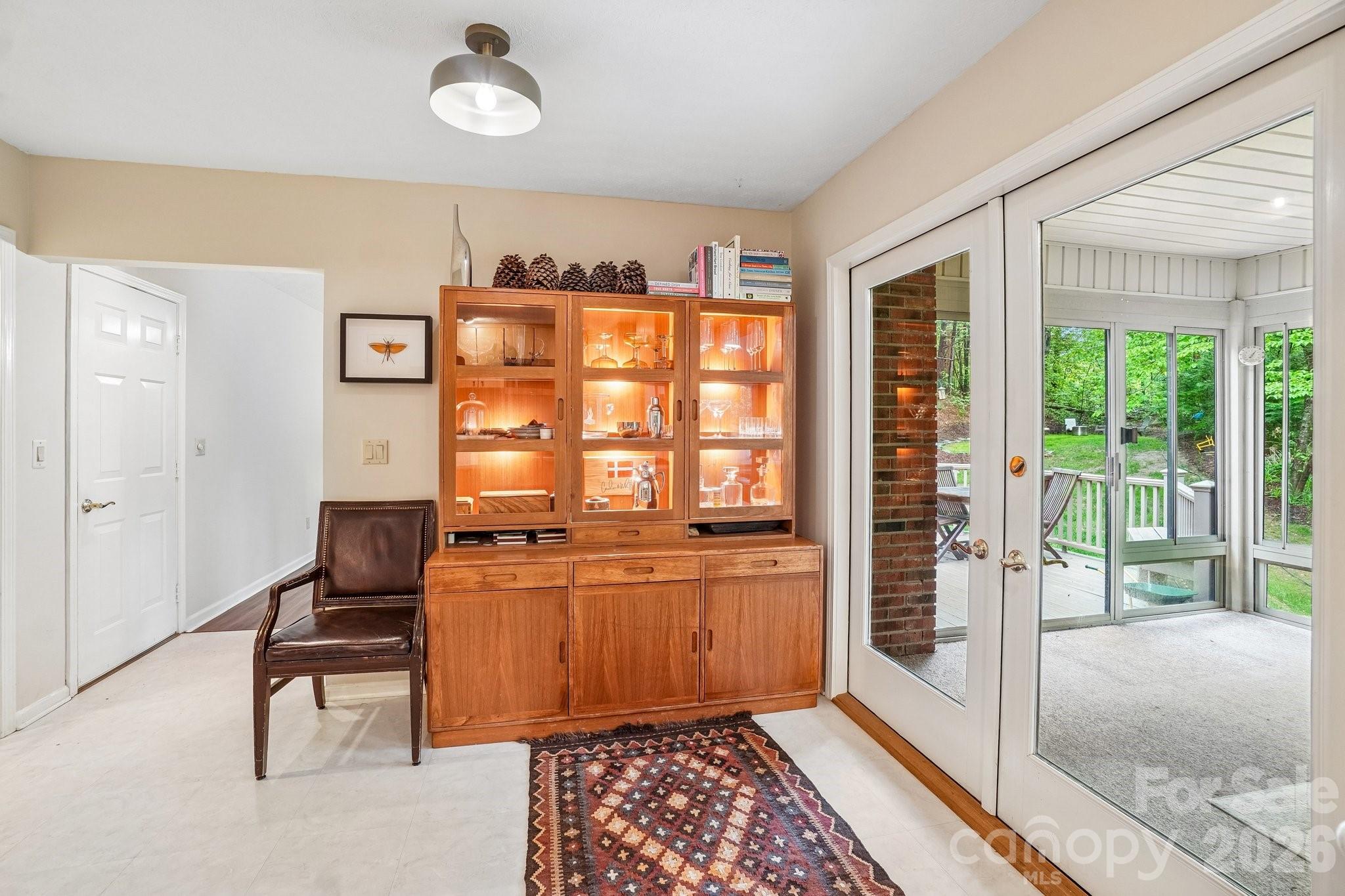 9 Westbridge Drive Hendersonville NC 28739