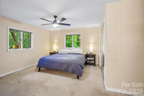 9 Westbridge Drive Hendersonville NC 28739