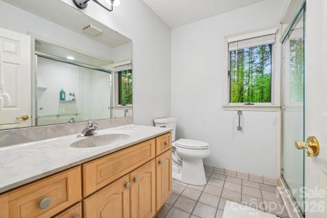 9 Westbridge Drive Hendersonville NC 28739