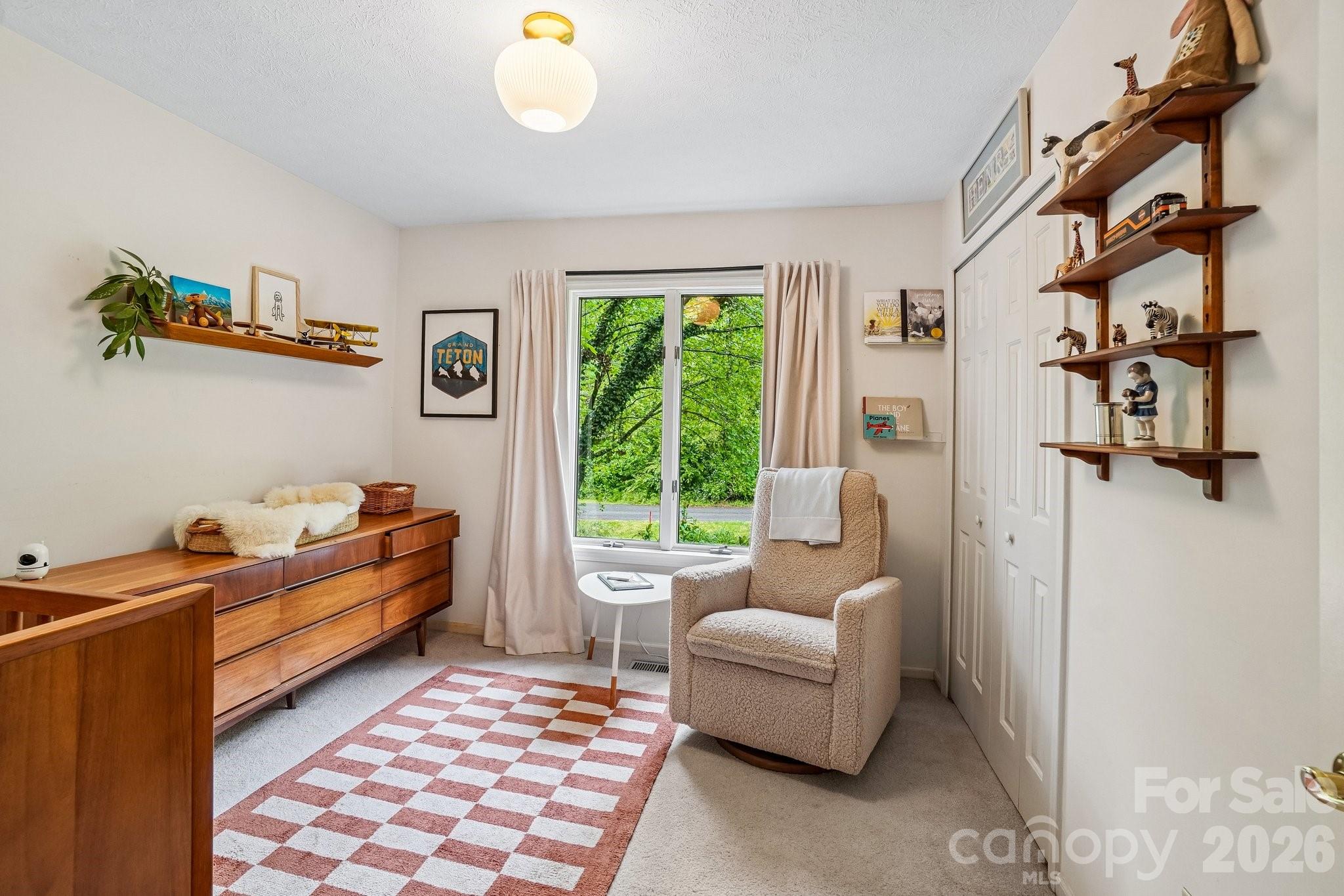 9 Westbridge Drive Hendersonville NC 28739