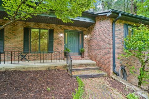 9 Westbridge Drive Hendersonville NC 28739
