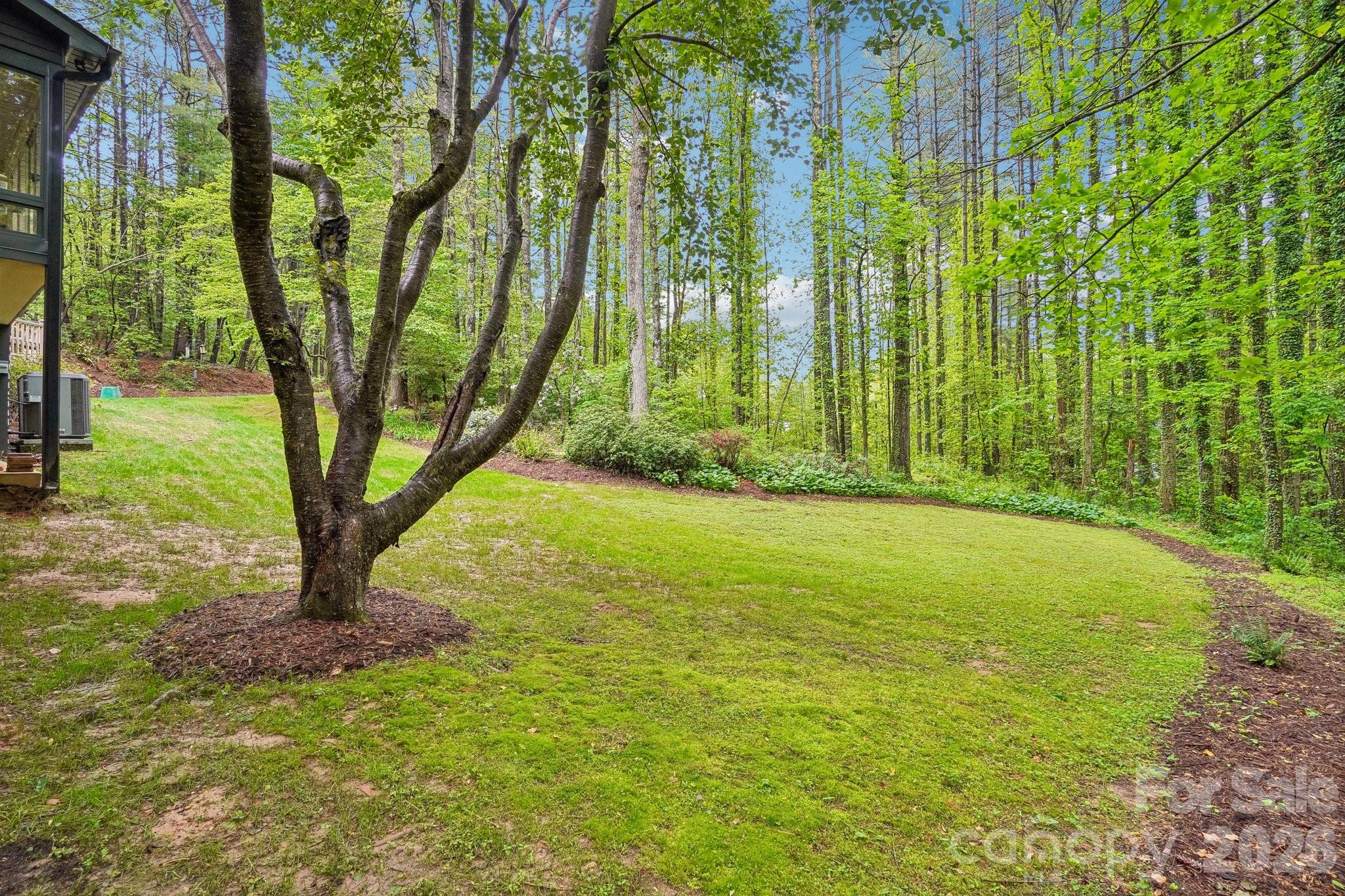 9 Westbridge Drive Hendersonville NC 28739