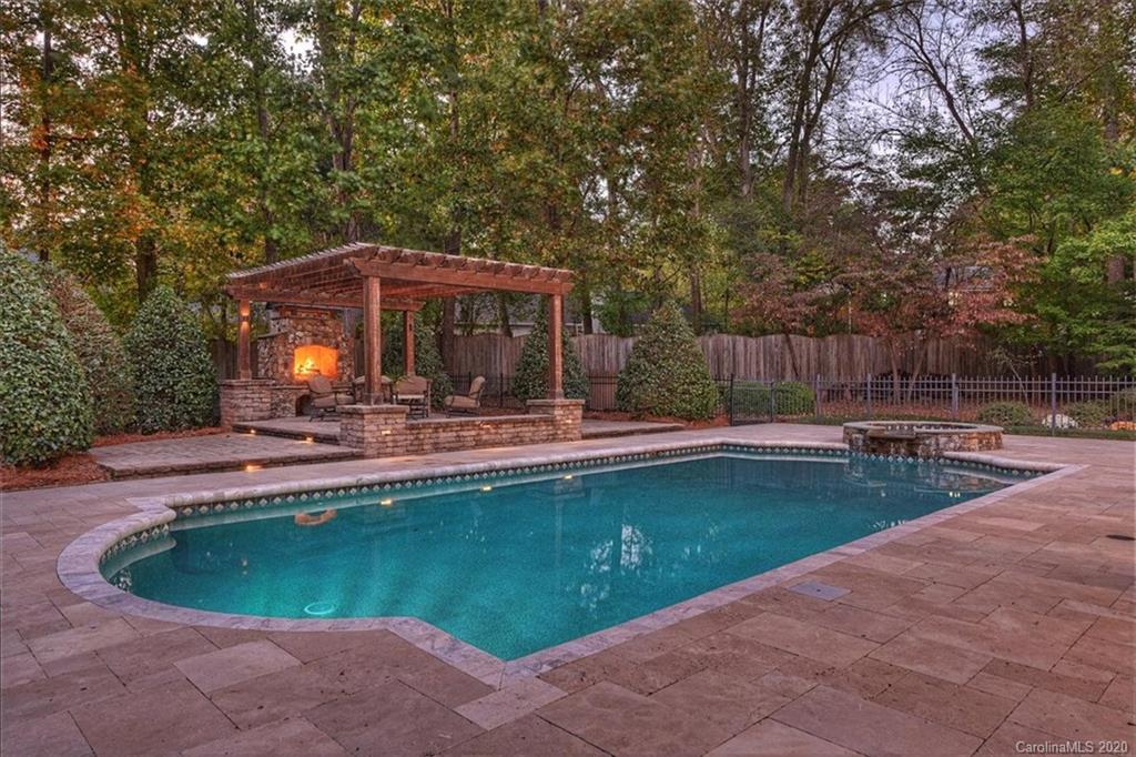 330 Trafalgar Place Matthews NC 28105