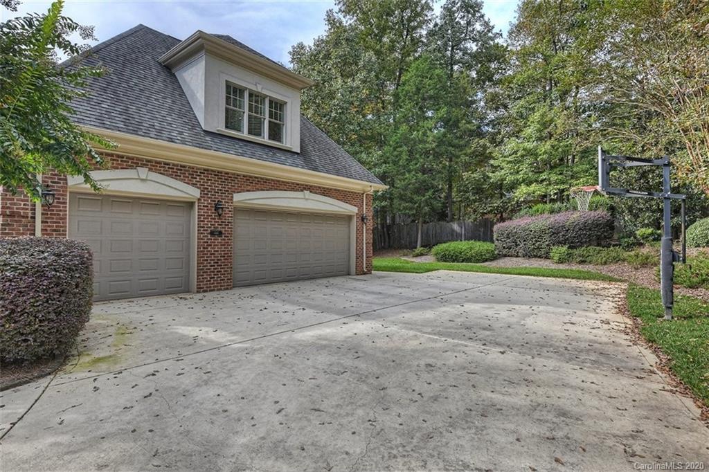 330 Trafalgar Place Matthews NC 28105