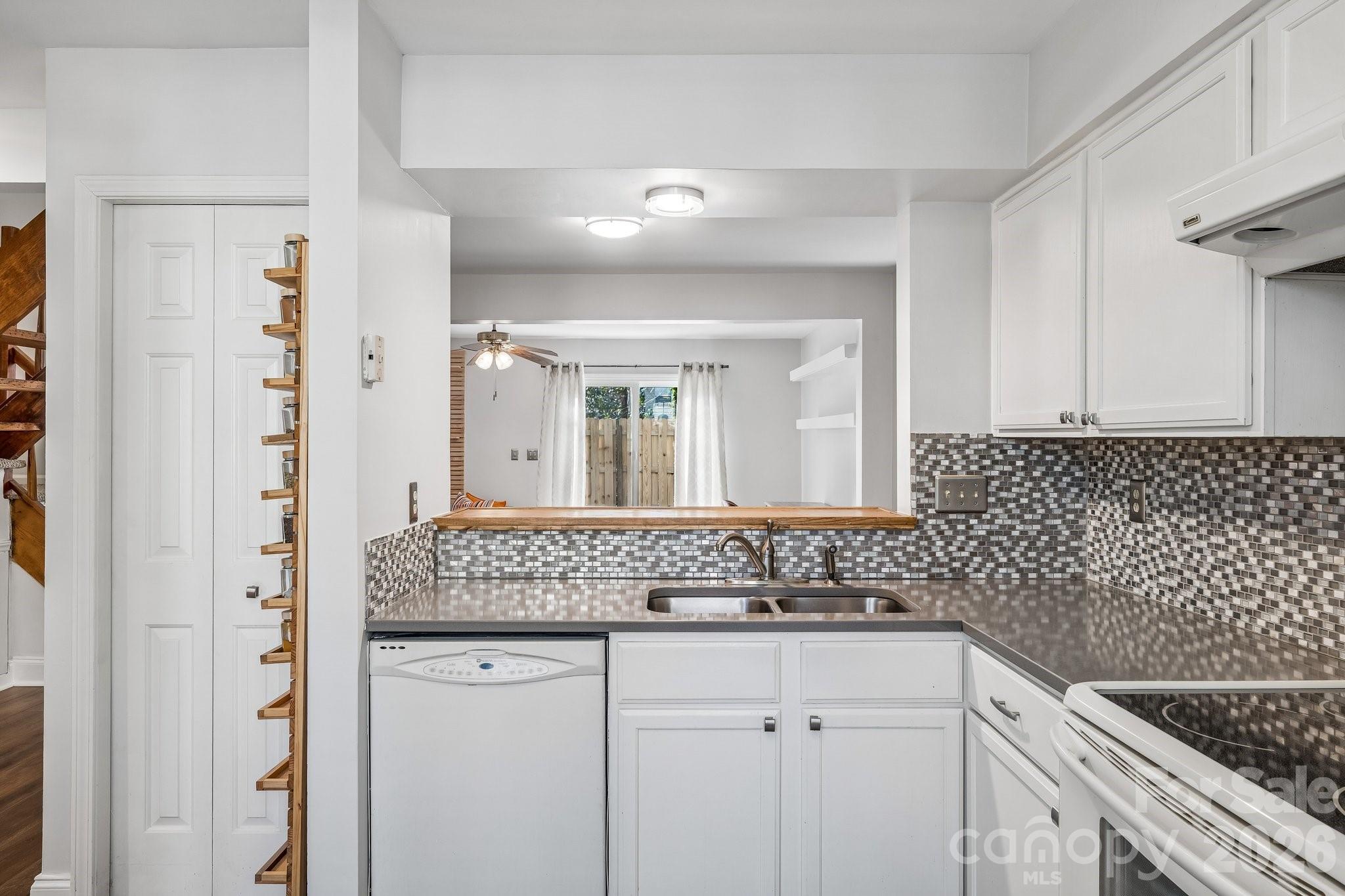 1344 Maple Shade Lane Charlotte NC 28270