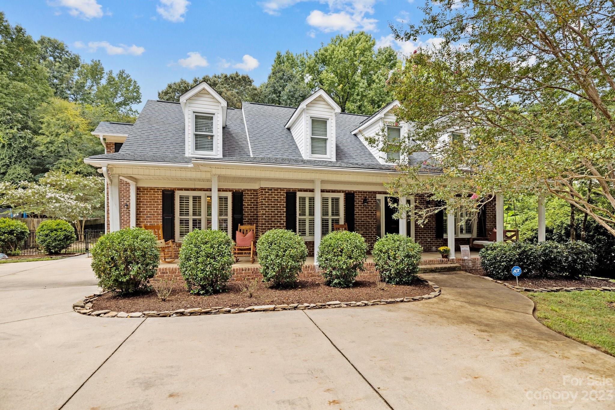 5301 Lancelot Drive Charlotte NC 28270