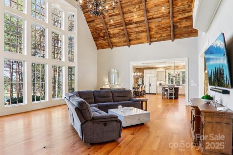 146 Allison Creek Trail Brevard NC 28712