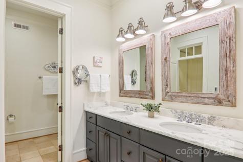 146 Allison Creek Trail Brevard NC 28712