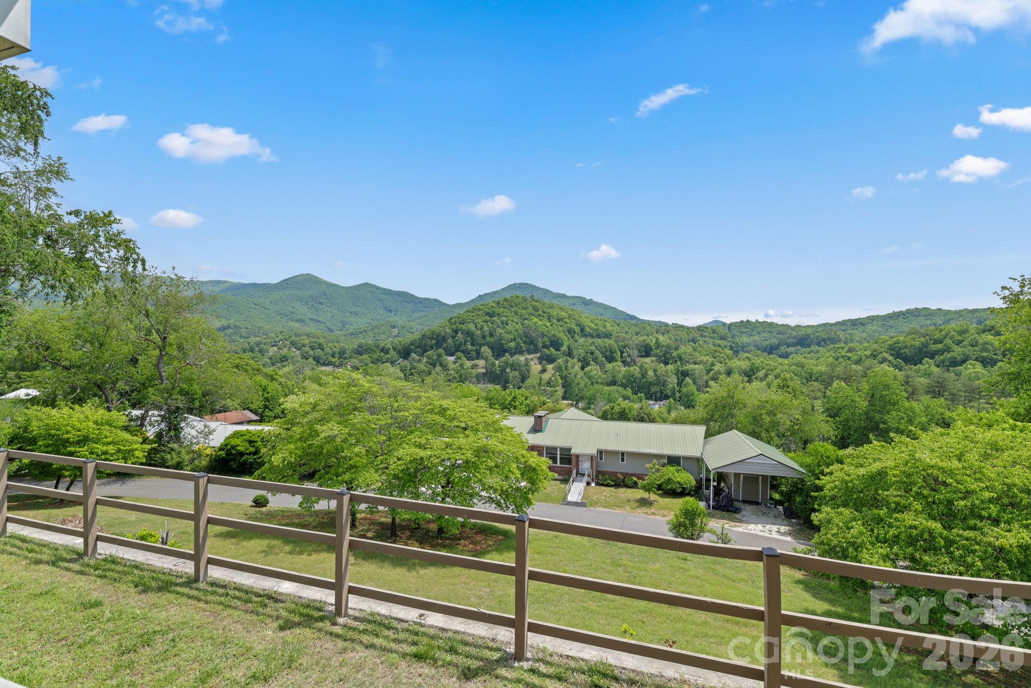 533 Lemons Branch Road Bryson City NC 28713