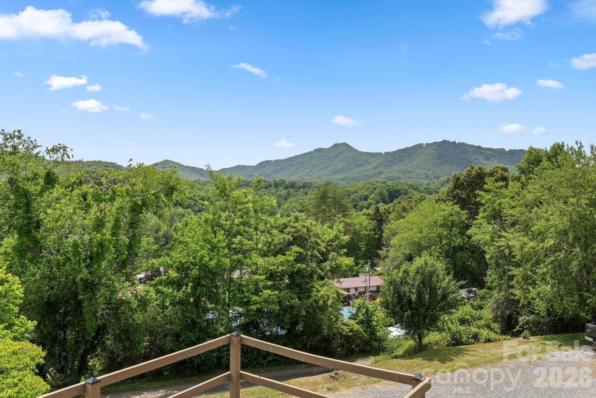 533 Lemons Branch Road Bryson City NC 28713