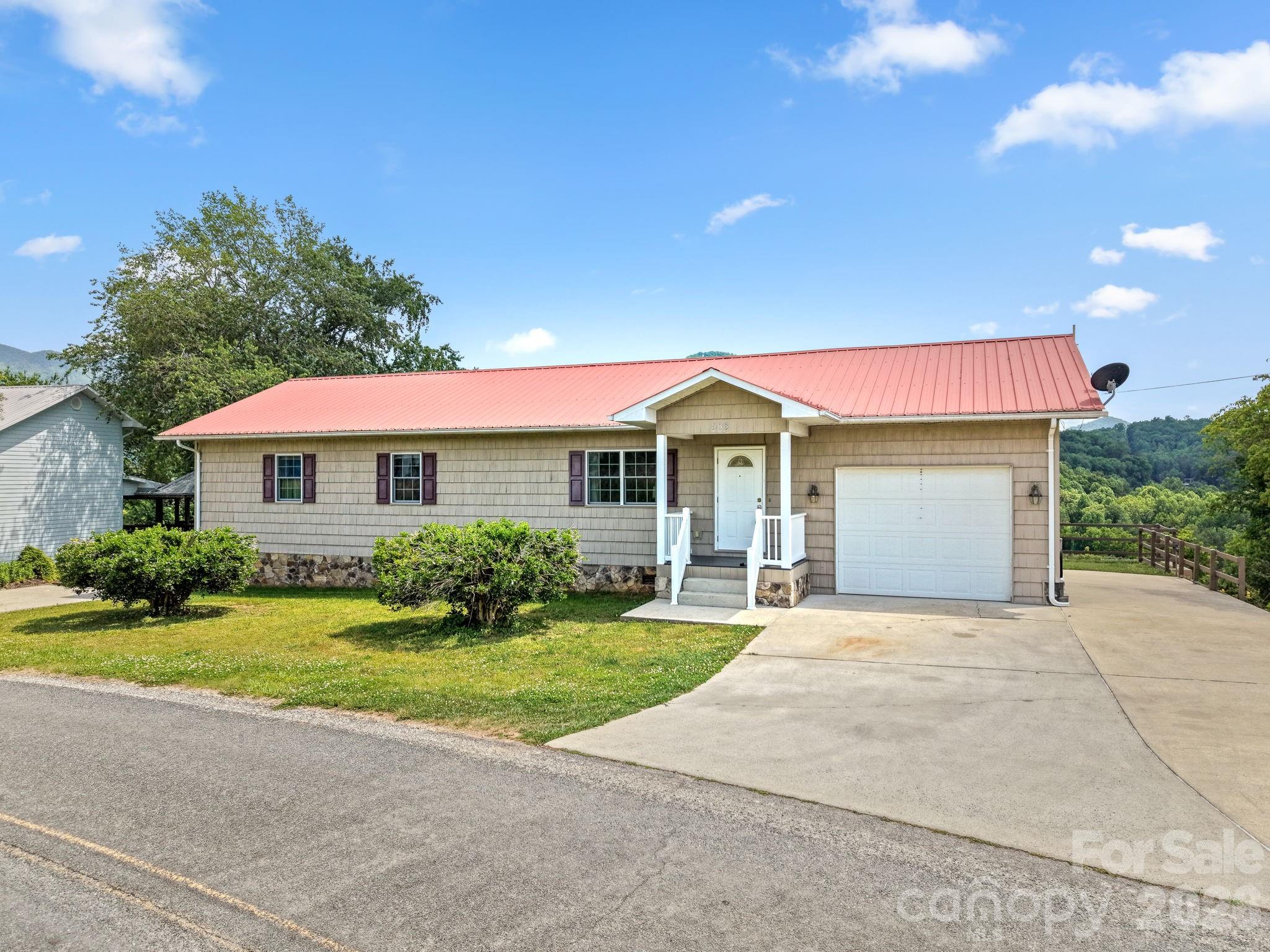 533 Lemons Branch Road Bryson City NC 28713