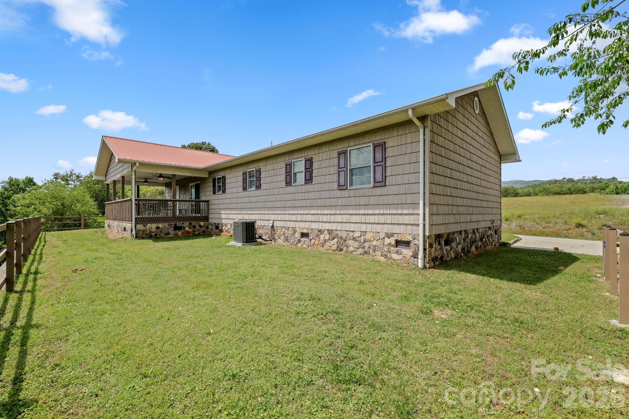533 Lemons Branch Road Bryson City NC 28713