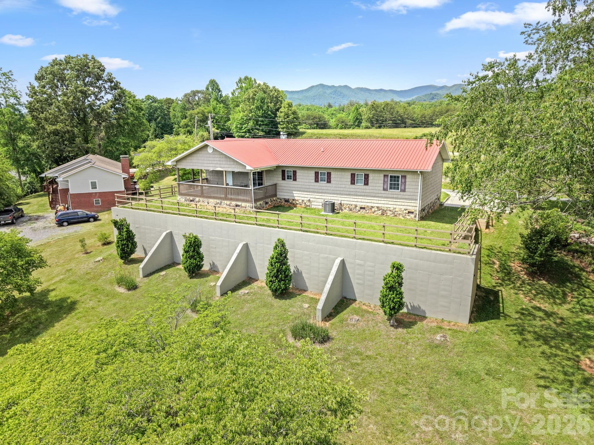 533 Lemons Branch Road Bryson City NC 28713