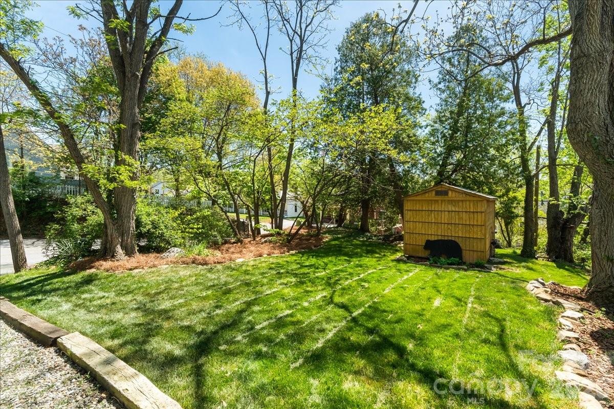 14 Woodrow Avenue Asheville NC 28801
