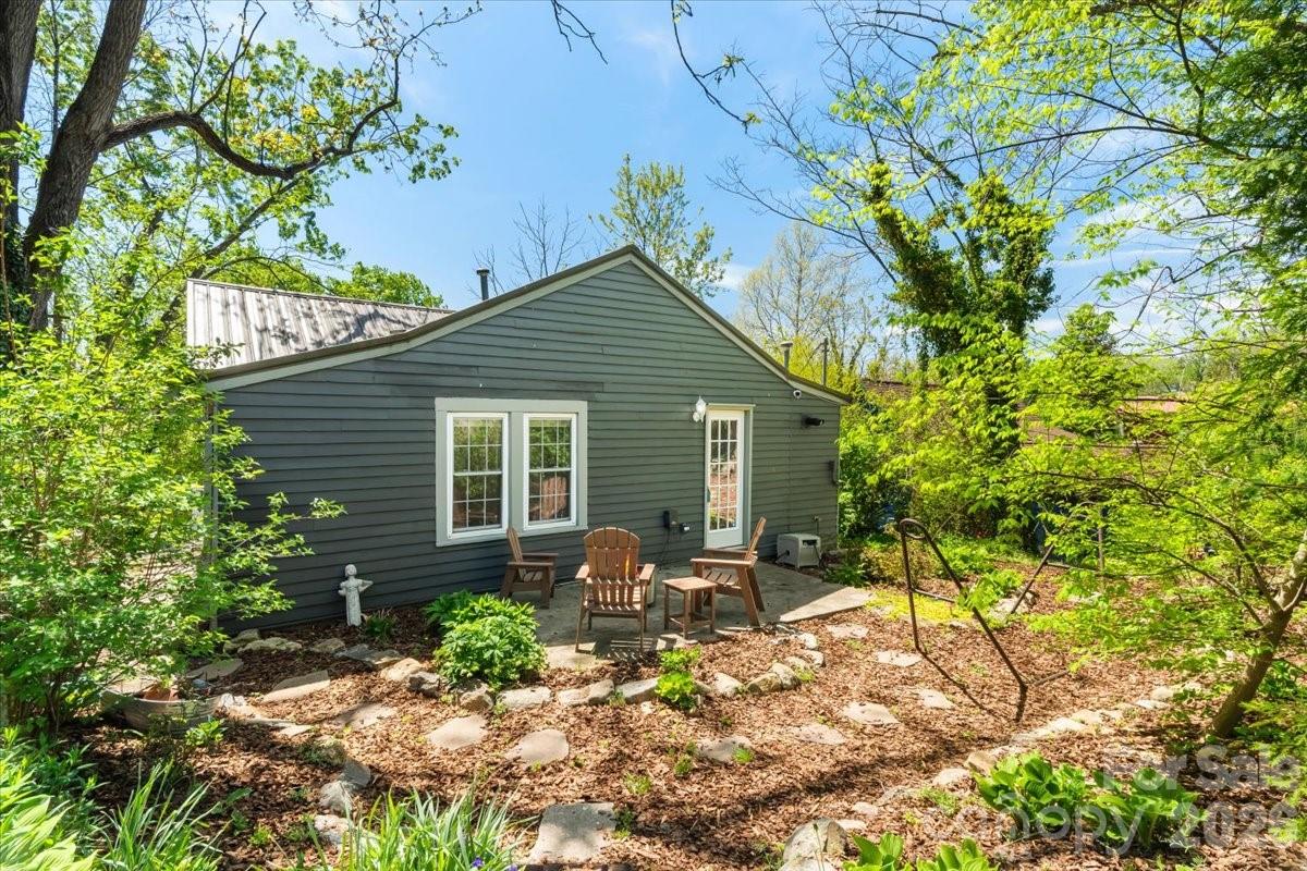14 Woodrow Avenue Asheville NC 28801