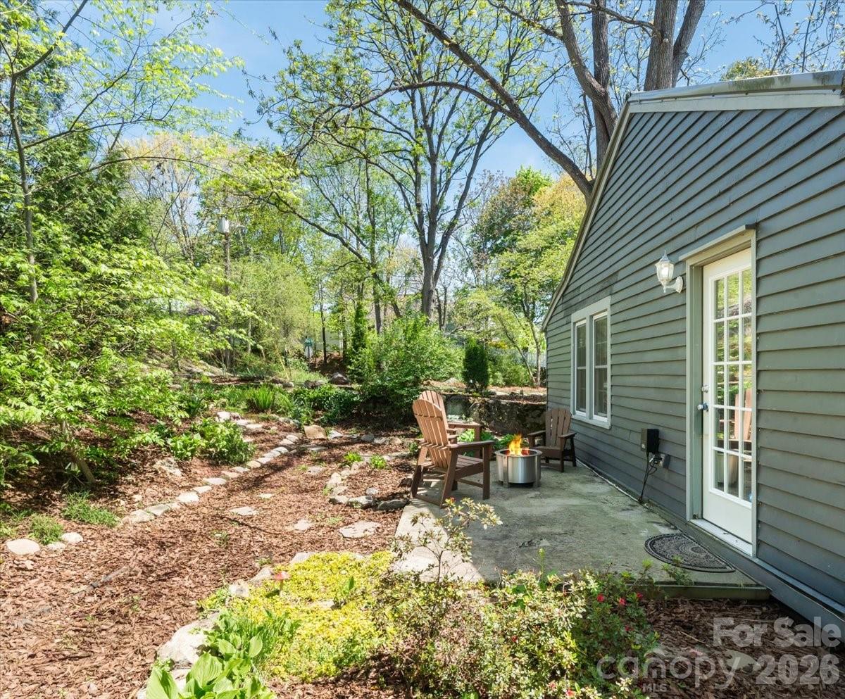 14 Woodrow Avenue Asheville NC 28801