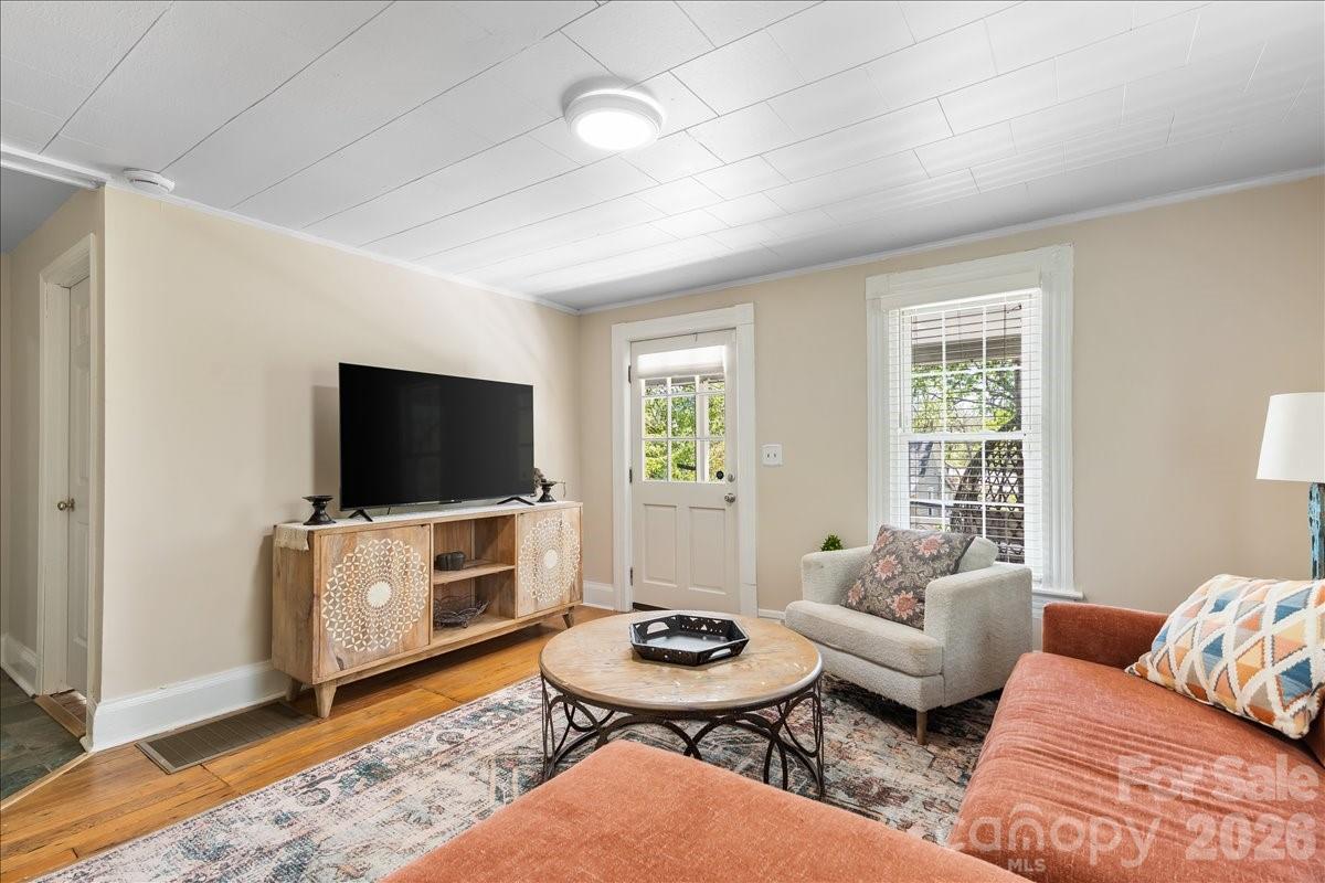 14 Woodrow Avenue Asheville NC 28801