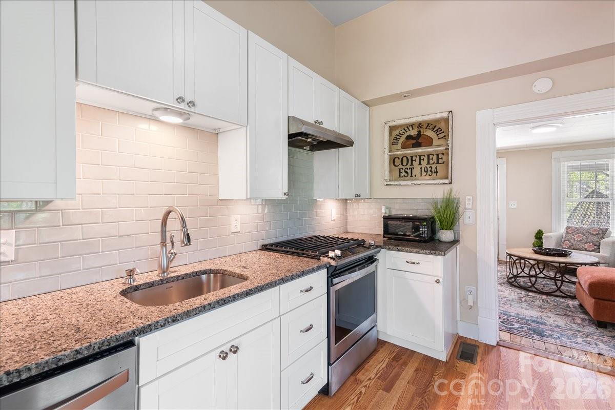14 Woodrow Avenue Asheville NC 28801